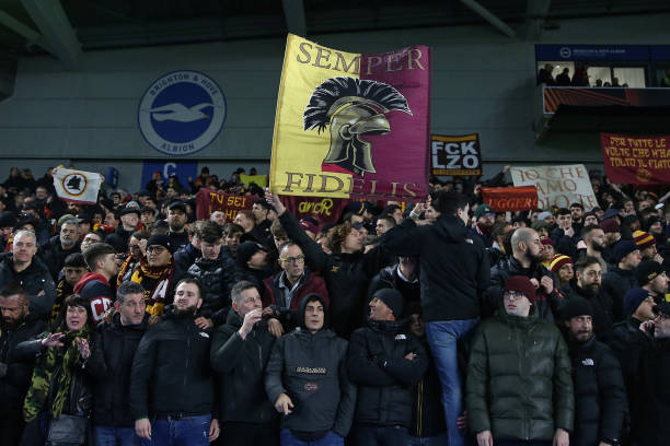 并迅速做出 并迅速做出