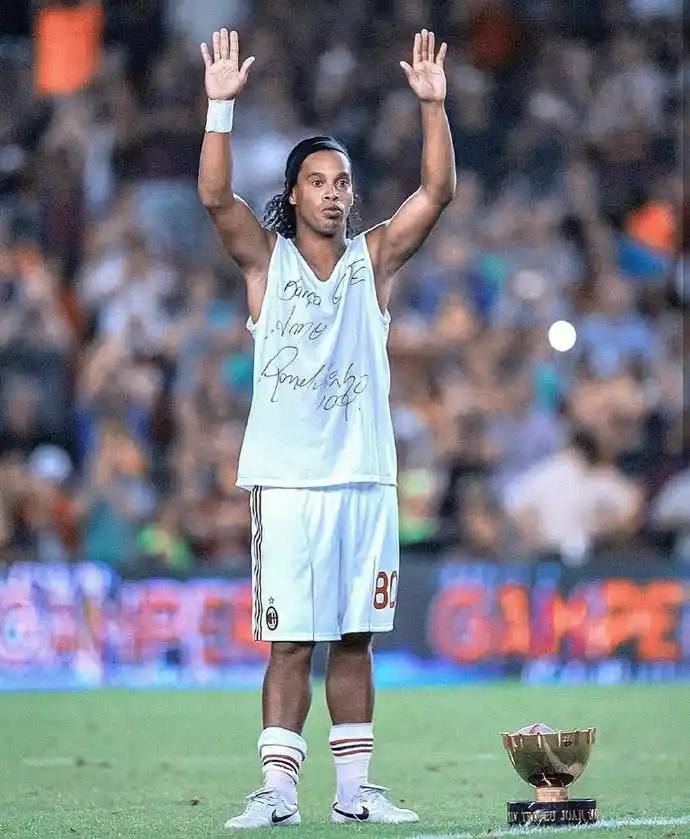 乐部与普阿 乐部与普阿